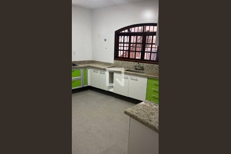 Casa à venda com 2 quartos, 192m² em Parque Cruzeiro do Sul, São Paulo