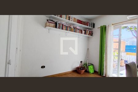 Casa à venda com 3 quartos, 210m² em Butantã, São Paulo