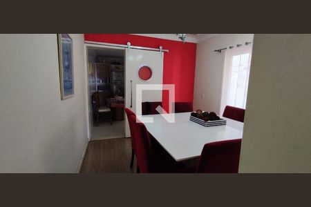 Casa à venda com 3 quartos, 200m² em Rio Pequeno, São Paulo