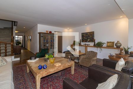Sala de casa à venda com 3 quartos, 360m² em Indianópolis, São Paulo