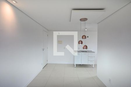 Sala de apartamento para alugar com 2 quartos, 40m² em Parque Reboucas, São Paulo