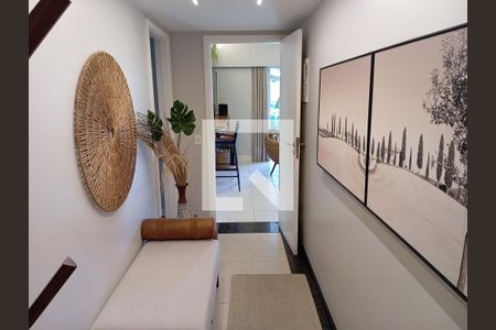 Hall de entrada de apartamento para alugar com 1 quarto, 85m² em Barra da Tijuca, Rio de Janeiro