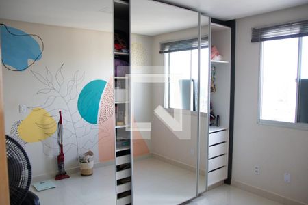 Quarto 02 de apartamento à venda com 2 quartos, 55m² em Setor Negrão de Lima, Goiânia