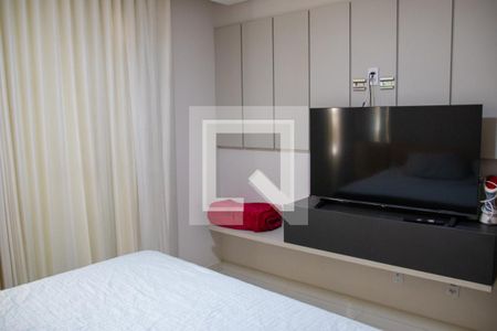 Quarto 01 de apartamento à venda com 2 quartos, 55m² em Setor Negrão de Lima, Goiânia