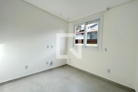 Quarto  de casa para alugar com 2 quartos, 55m² em Rio Tavares, Florianópolis