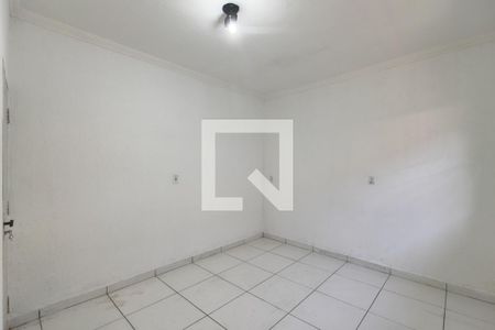 suite de casa para alugar com 3 quartos, 150m² em Nova Mirim, Praia Grande