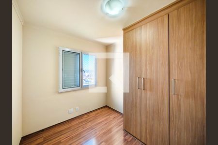 Quarto 2 de apartamento para alugar com 2 quartos, 50m² em Vila Endres, Guarulhos