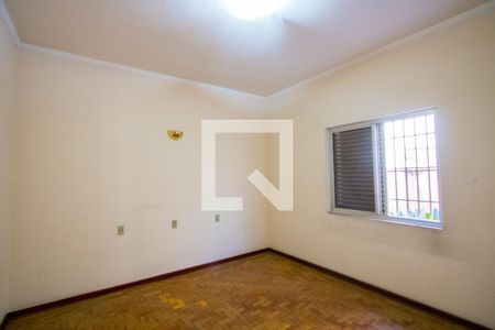 Quarto 2 de casa à venda com 3 quartos, 360m² em Vila Homero Thon, Santo André