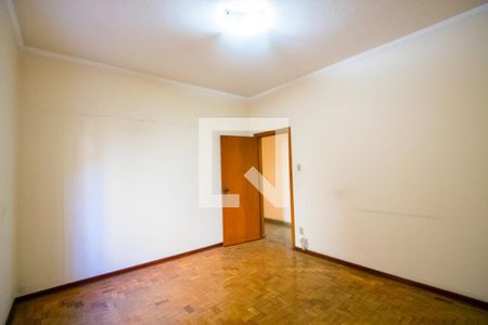 Quarto 2 de casa à venda com 3 quartos, 360m² em Vila Homero Thon, Santo André