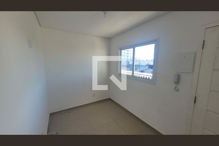 Sala/Cozinha de kitnet/studio para alugar com 1 quarto, 37m² em Chácara Mafalda, São Paulo