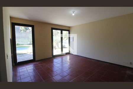 Casa para alugar com 4 quartos, 268m² em Ogiva, Cabo Frio