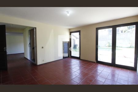 Casa para alugar com 4 quartos, 268m² em Ogiva, Cabo Frio