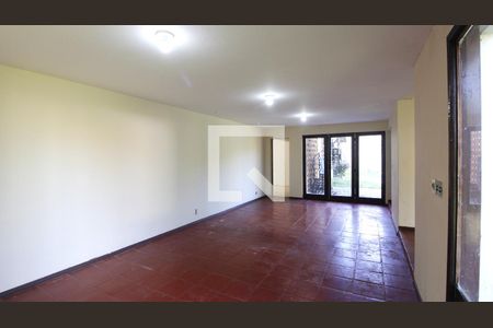 Casa para alugar com 4 quartos, 268m² em Ogiva, Cabo Frio