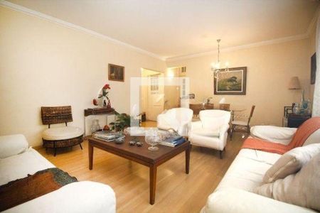 Apartamento à venda com 3 quartos, 136m² em Jardim Paulista, São Paulo