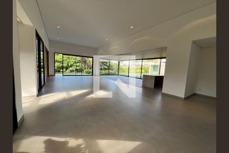 Casa à venda com 5 quartos, 650m² em Sousas, Campinas
