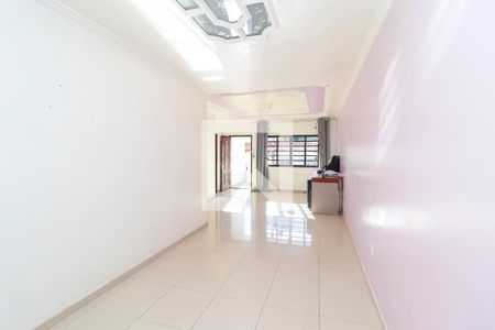 Casa para alugar com 3 quartos, 700m² em Vila Brasil, São Paulo
