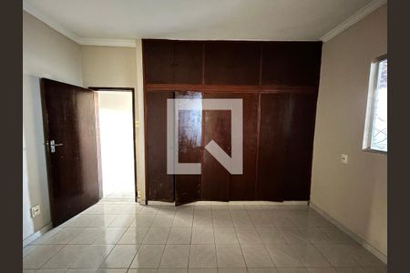 Casa para alugar com 4 quartos, 240m² em Tupi, Belo Horizonte