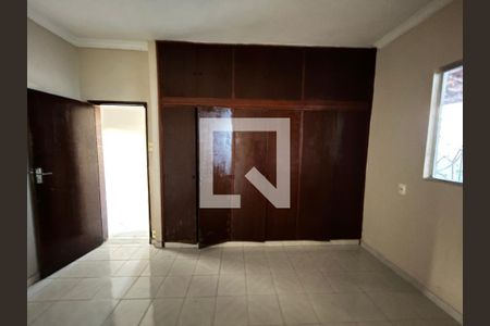 Casa para alugar com 4 quartos, 240m² em Tupi, Belo Horizonte