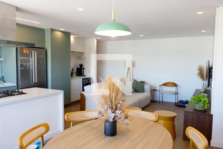 sala de apartamento à venda com 2 quartos, 75m² em Umuarama, Osasco