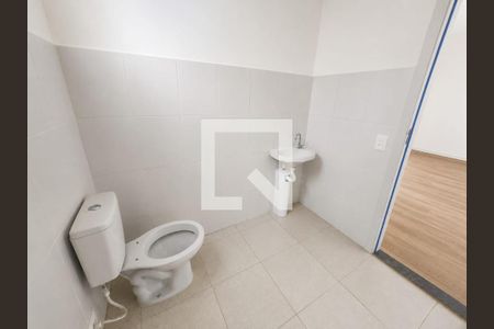 Banheiro de apartamento para alugar com 2 quartos, 47m² em Tijuca, Contagem