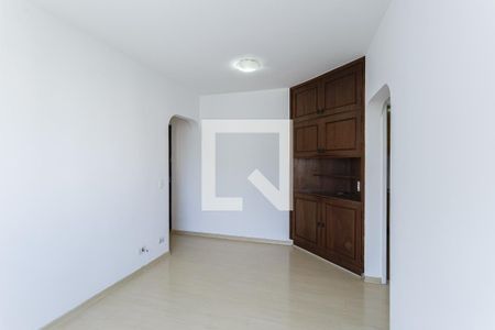 Sala de apartamento para alugar com 1 quarto, 77m² em Indianópolis, São Paulo