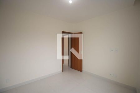 Quarto 1 de casa para alugar com 2 quartos, 210m² em Barro Vermelho, São Gonçalo