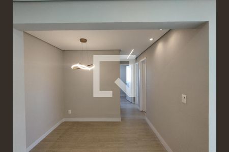 Sala  de apartamento à venda com 3 quartos, 74m² em Vila Gumercindo, São Paulo