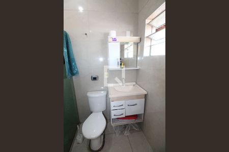 Banheiro da Suíte de casa para alugar com 1 quarto, 60m² em Monte Castelo, São José dos Campos