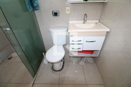 Banheiro da Suíte de casa para alugar com 1 quarto, 60m² em Monte Castelo, São José dos Campos