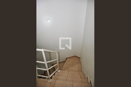 Detalhe - Escada Quartos de casa à venda com 2 quartos, 127m² em Vila Mangalot, São Paulo