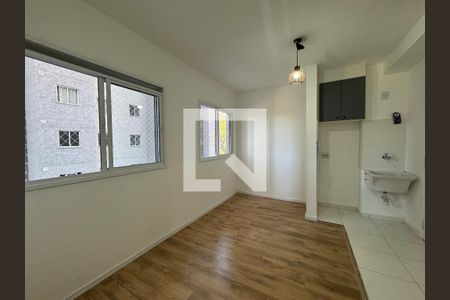 Sala/Cozinha de apartamento para alugar com 2 quartos, 35m² em Jaguaribe, Osasco