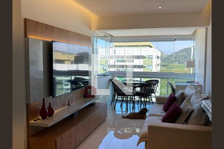Sala de apartamento à venda com 2 quartos, 69m² em Barra Olímpica, Rio de Janeiro