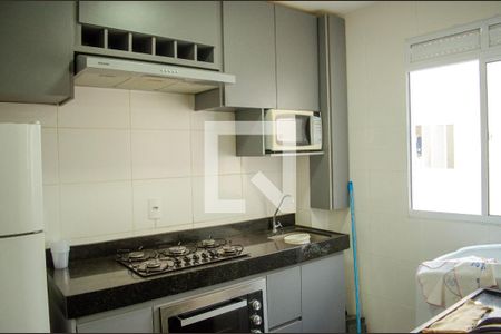 Cozinha de apartamento para alugar com 2 quartos, 39m² em Residencial Itamaracá, Goiânia