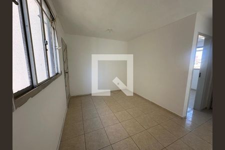 Sala de apartamento para alugar com 2 quartos, 45m² em Jardim Montanhês, Belo Horizonte