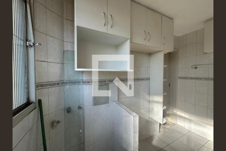 Cozinha de apartamento para alugar com 2 quartos, 45m² em Jardim Montanhês, Belo Horizonte