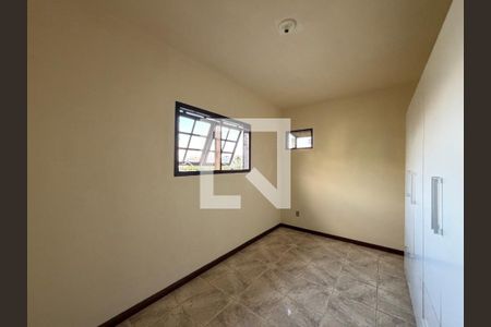 Quarto 1 de casa de condomínio para alugar com 2 quartos, 70m² em Taquara, Rio de Janeiro