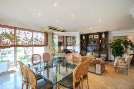 Casa à venda com 3 quartos, 606m² em Cidade Jardim, São Paulo
