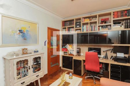 Casa à venda com 3 quartos, 200m² em Vila Sonia, São Paulo