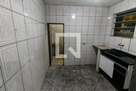 Cozinha de casa para alugar com 1 quarto, 40m² em Jardim Umuarama, São Paulo