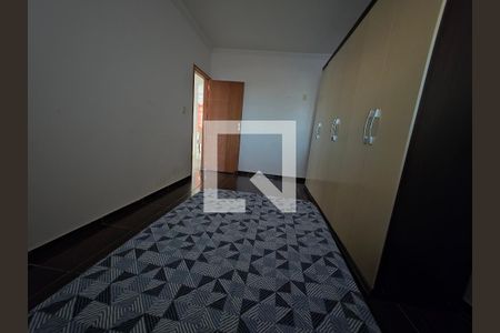 Casa para alugar com 4 quartos, 450m² em Renascer, Contagem