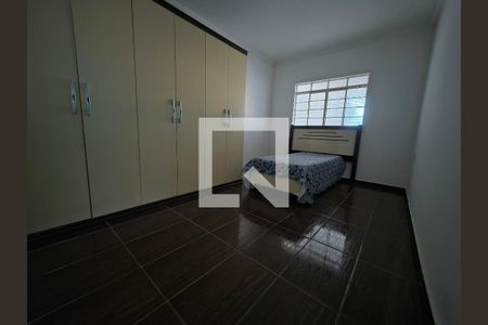 quarto 3 de casa para alugar com 4 quartos, 450m² em Renascer, Contagem