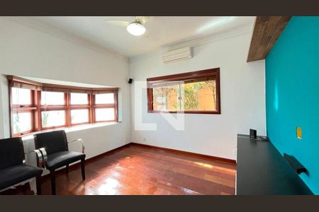 Casa à venda com 4 quartos, 360m² em Santa Cruz, Valinhos