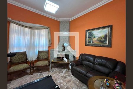 Casa à venda com 4 quartos, 340m² em Santa Cruz, Valinhos