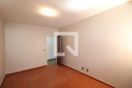 Suite de casa para alugar com 3 quartos, 208m² em Jardim Rubilene, Diadema