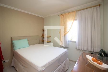 Quarto 1 de apartamento para alugar com 2 quartos, 68m² em Vila Galvão, Guarulhos