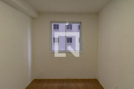 Quarto 2 de apartamento para alugar com 2 quartos, 37m² em Parque Industrial Tomas Edson, São Paulo