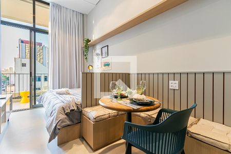 Sala/Quarto de kitnet/studio à venda com 1 quarto, 34m² em Vila Mariana, São Paulo