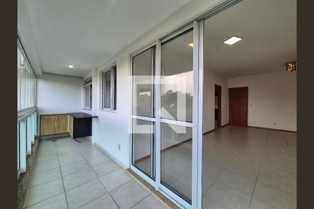 Apartamento para alugar com 5 quartos, 113m² em Recreio dos Bandeirantes, Rio de Janeiro