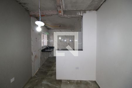 Sala / Cozinha de casa para alugar com 1 quarto, 35m² em Cidade Líder, São Paulo