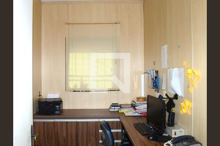 Escritório de casa para alugar com 4 quartos, 350m² em Jardim Vitoria, Belo Horizonte